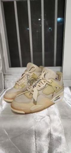 260>조던4 X 오프화이트 레트로 SP 세일