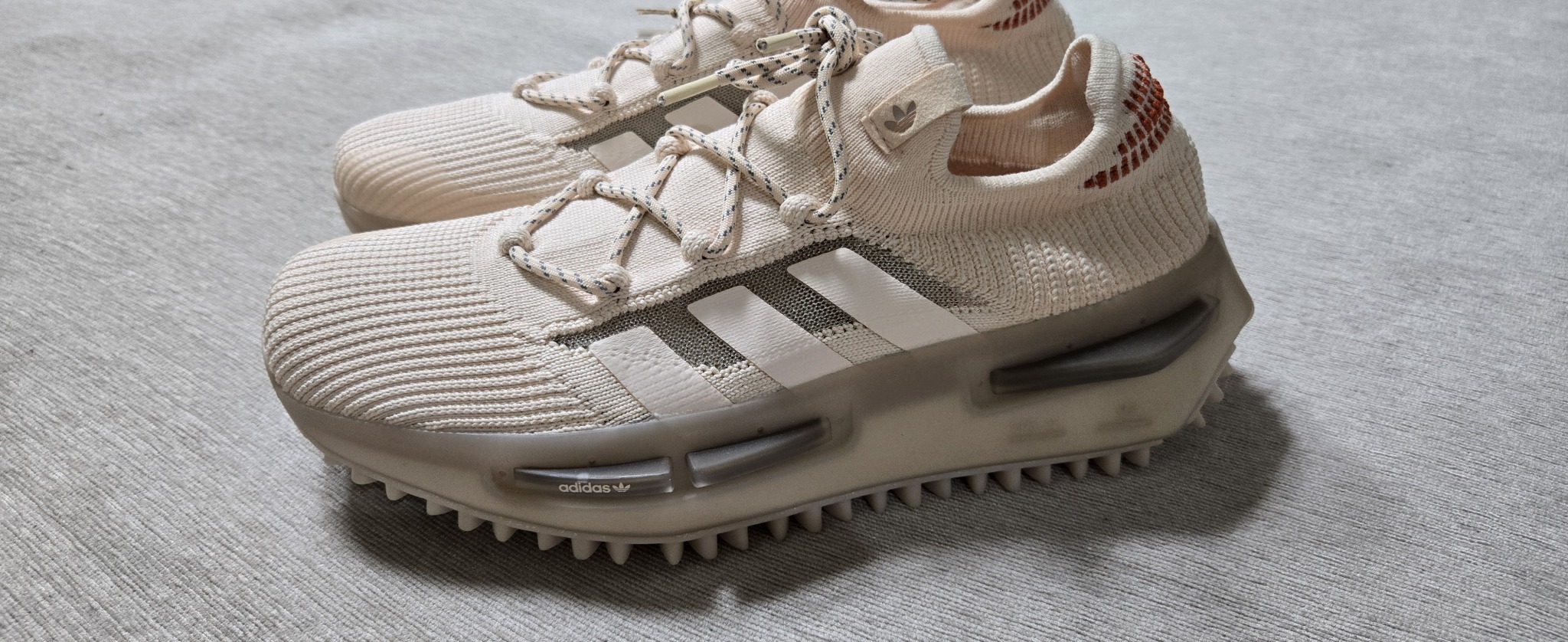 아디다스 NMD S1 280사이즈