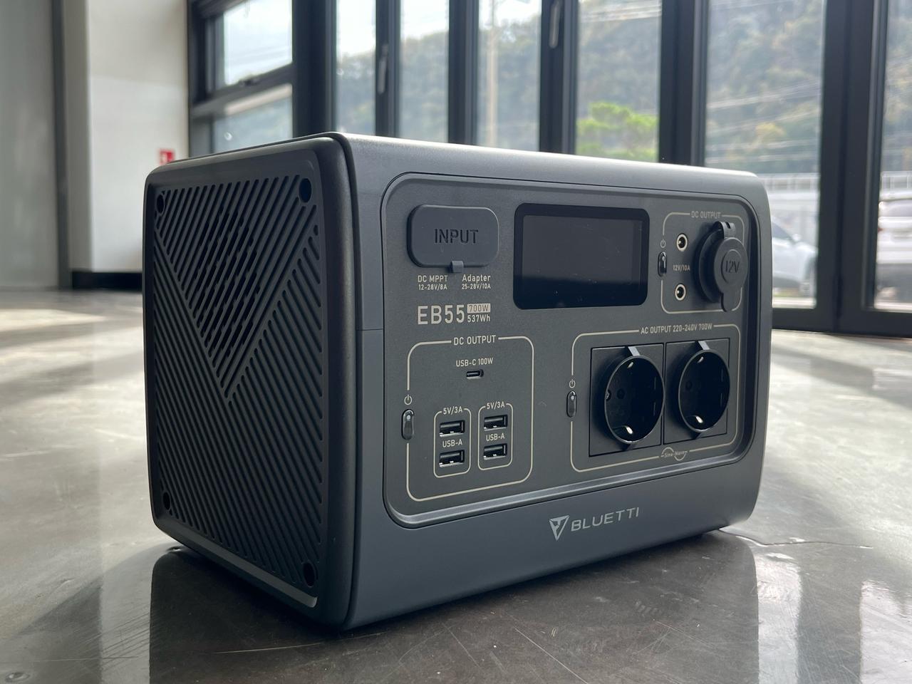 BLUETTI EB55 파워뱅크 - 충전선 미포함, 특가 판매!