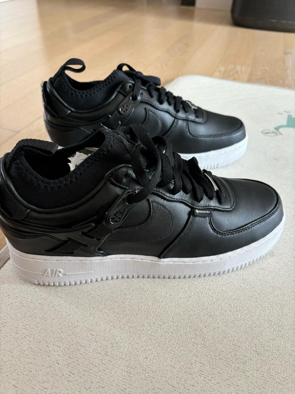 나이키 에어포스 270사이즈 새거 고어택스 버전