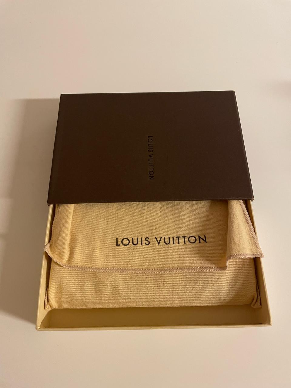 루이비통모노그램장지갑