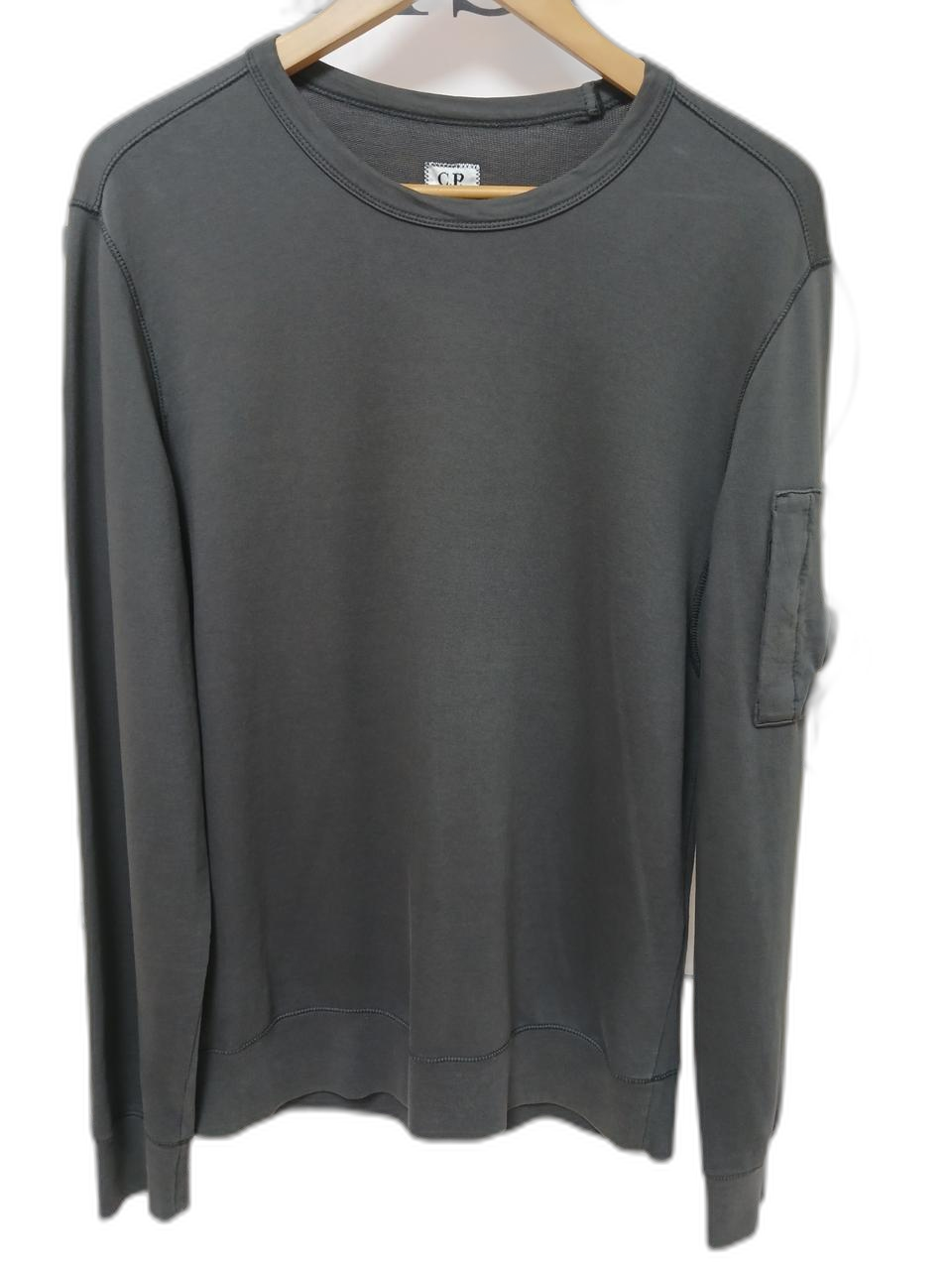 cp컴퍼니  맨투맨 티100