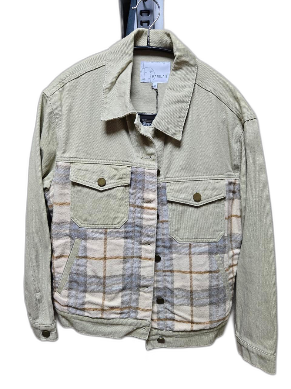 새제품 바닐라비 여성 체크패턴자켓