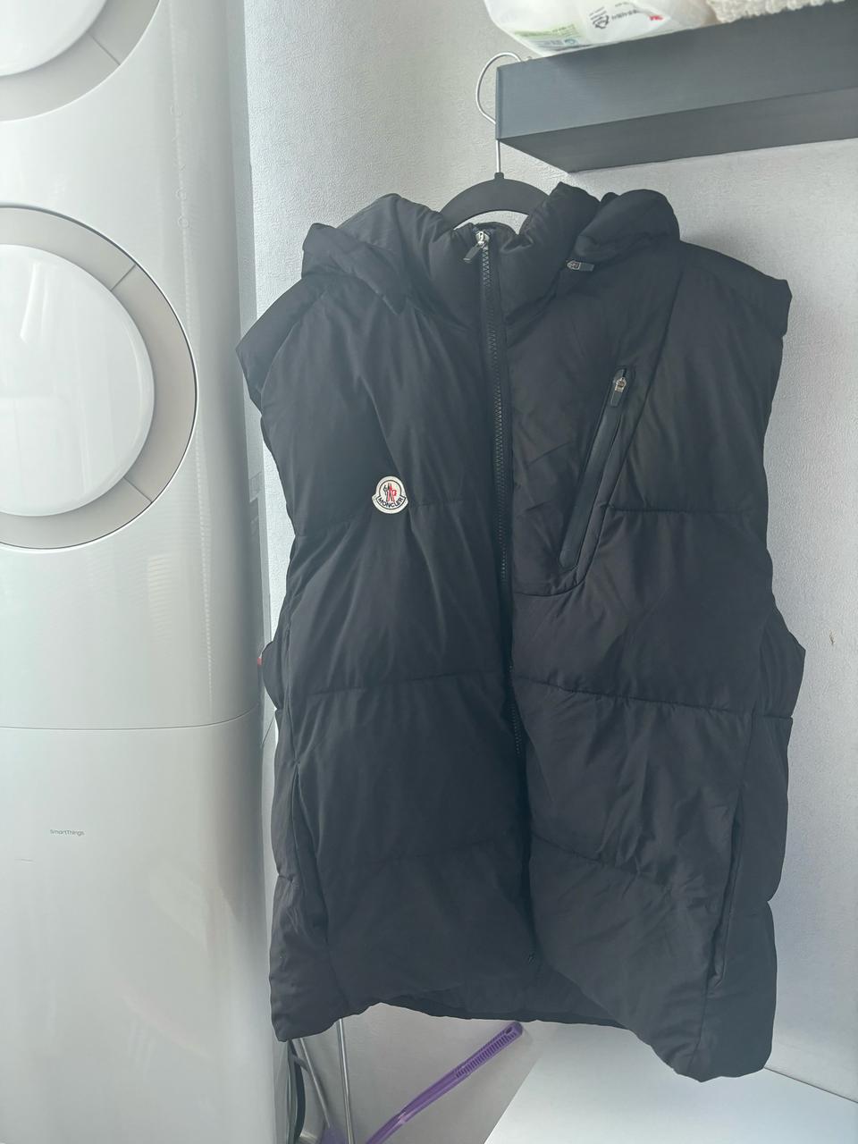 몽클레어 조끼 패딩 레플리카