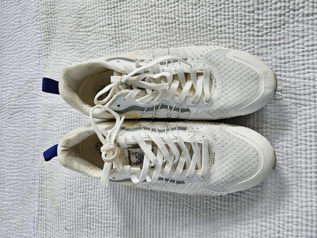 [다이나핏] 헤르츠메쉬 런닝화 사이즈240 10000