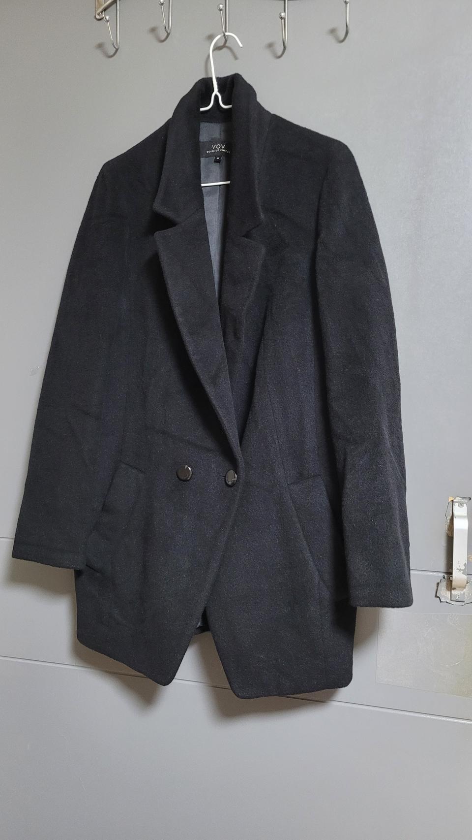 보브 여성 자켓 입니다 블랙  모자켓 알파카로 검정