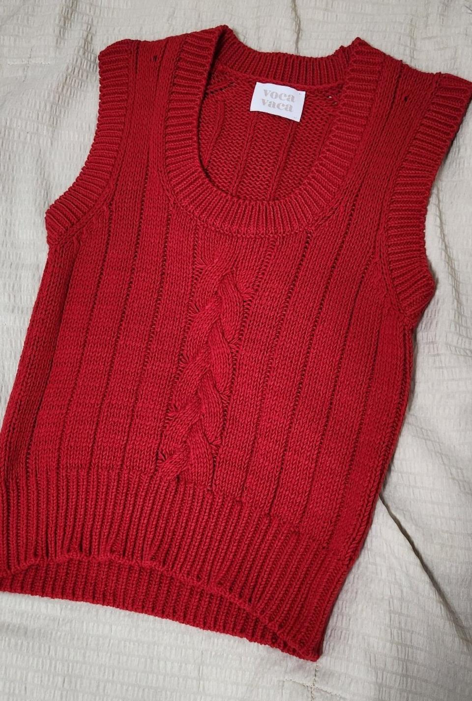 보카바카 레드 니트 베스트