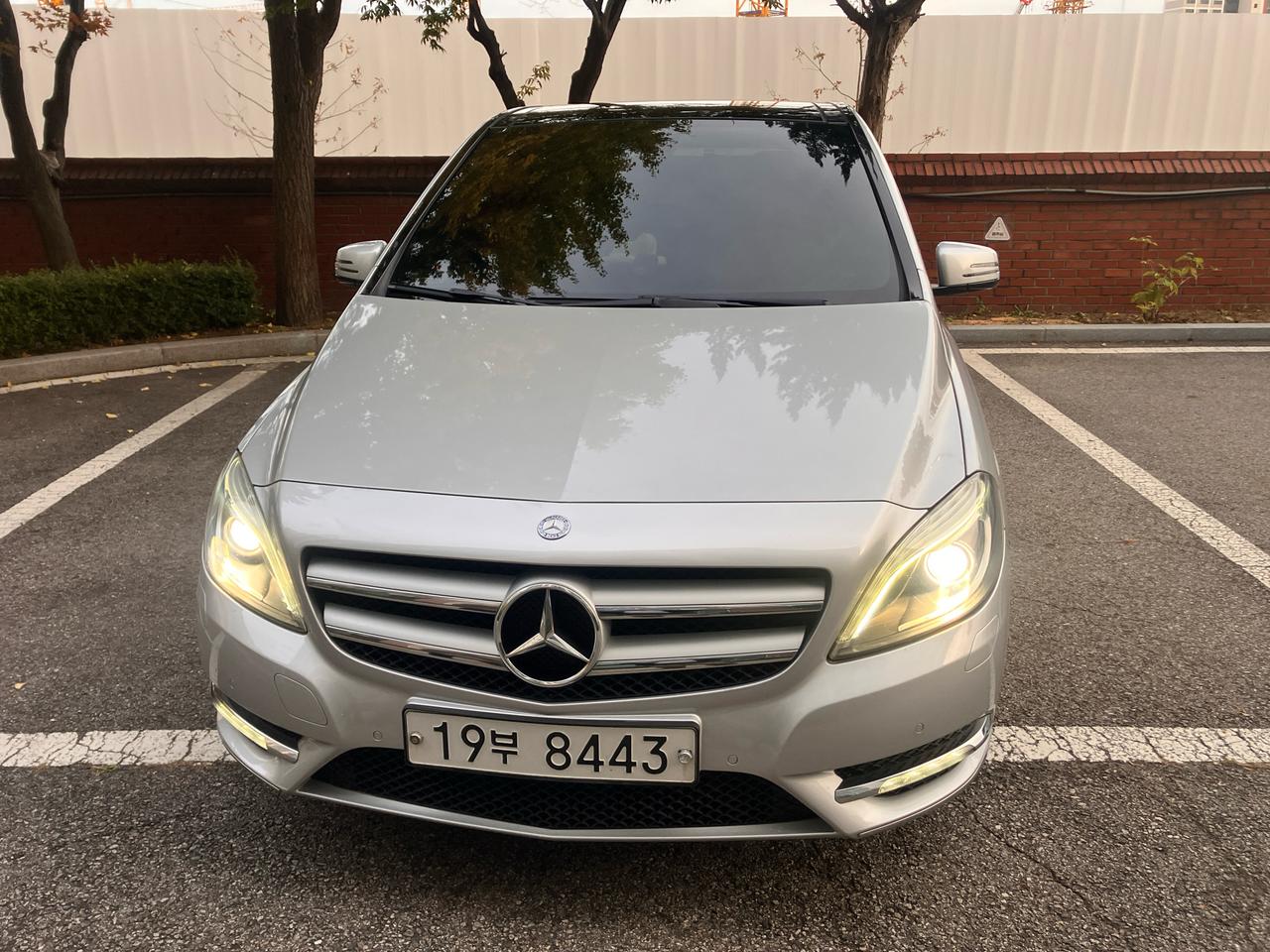 벤츠 B클래스 블루이피션시 스포츠팩 팝니다