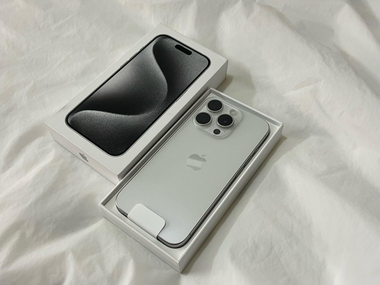 아이폰15프로 256 새제품급