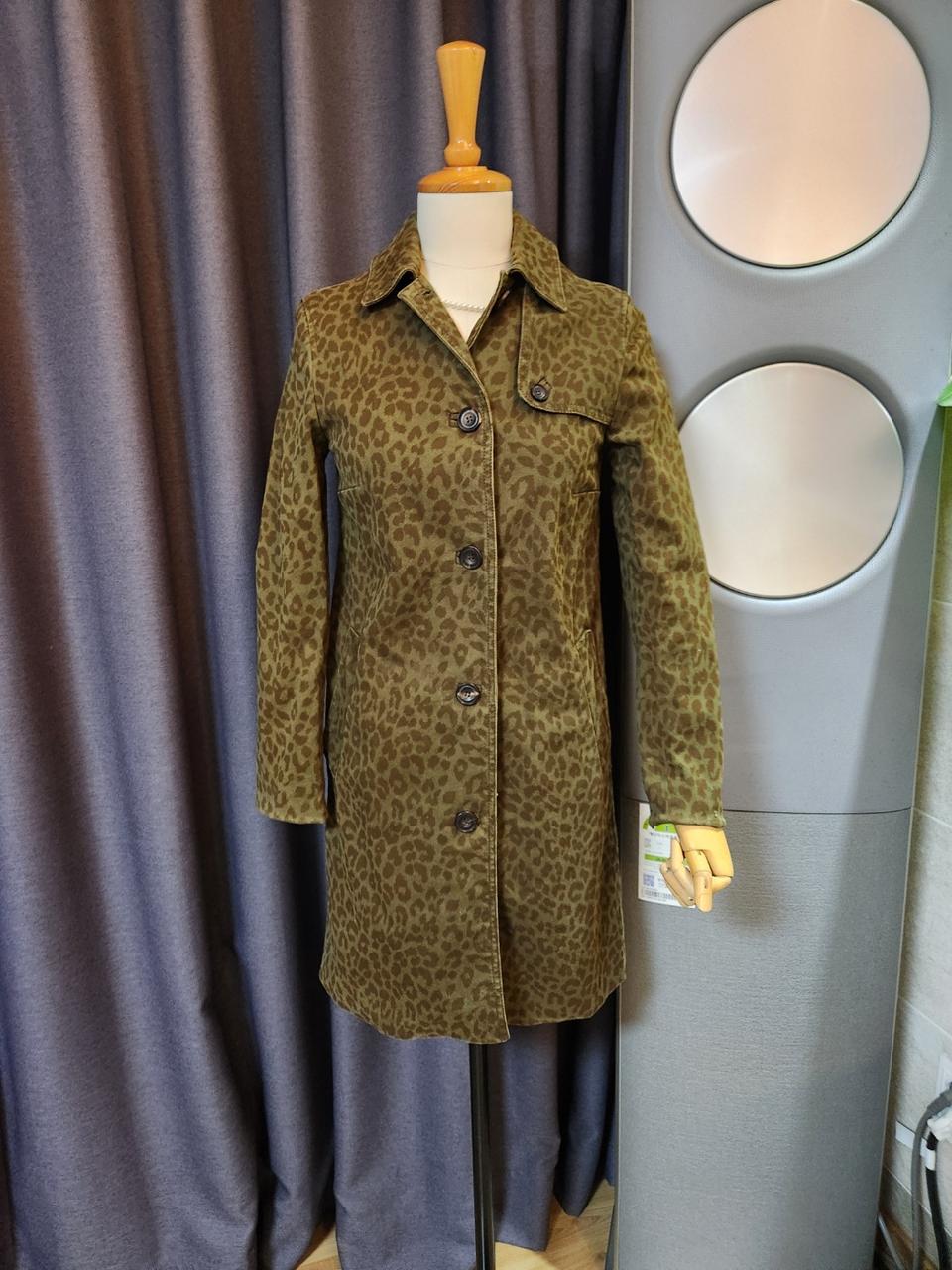 44반55✔ZARA 자라 하프 코트