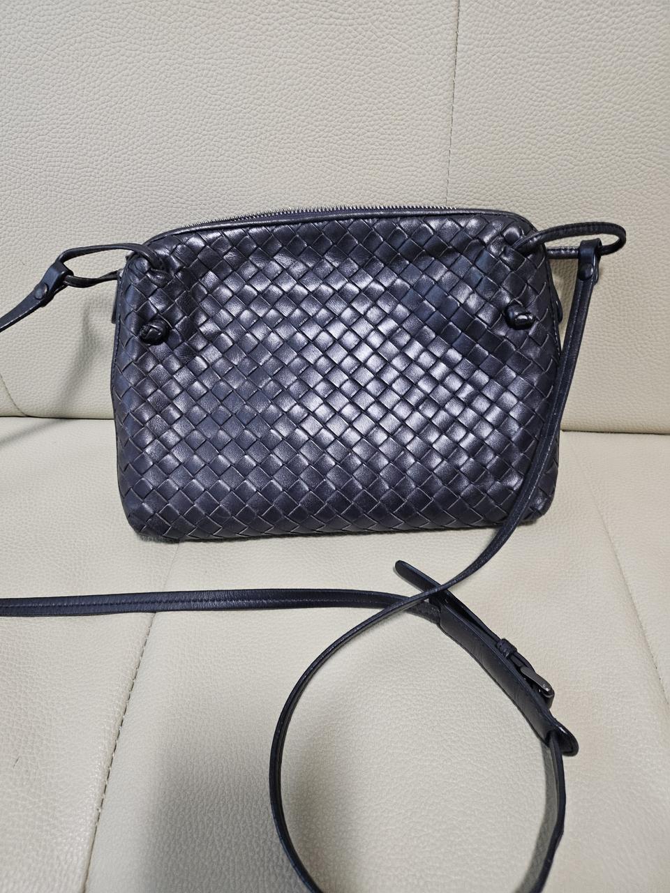 (최종가)보테가베네타 인트레치아토 크로스백