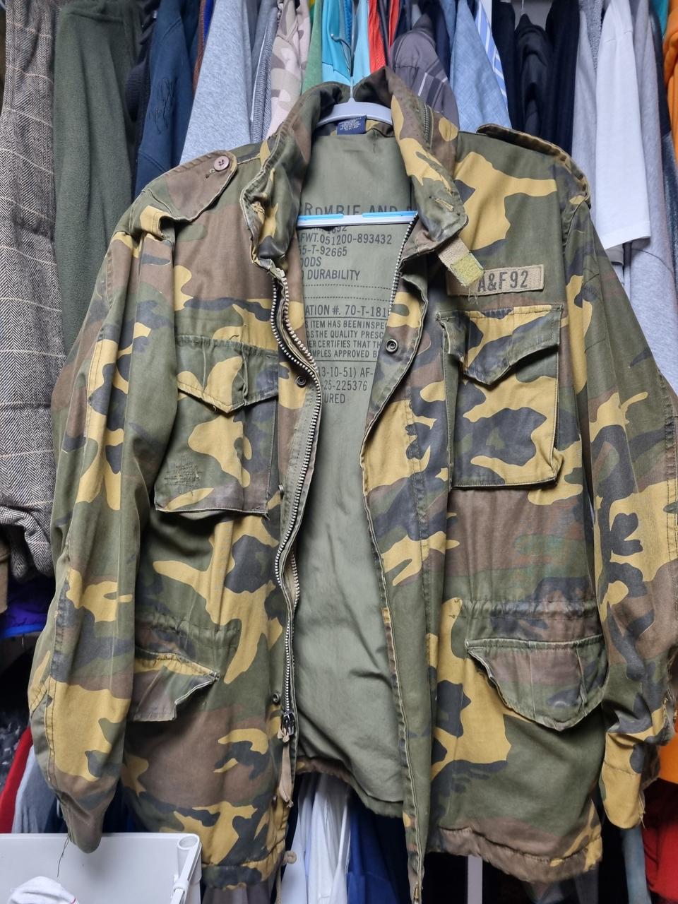 오버핏야상자켓