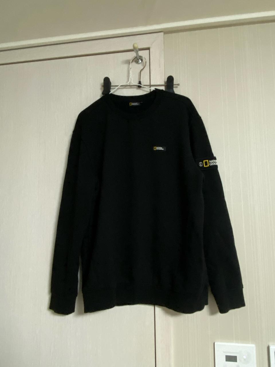 네셔널지오그래픽 맨투맨 L사이즈