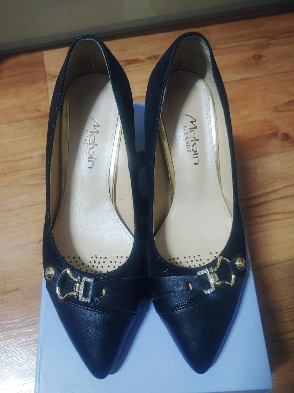 실착1시간.탠디구두 235사이즈