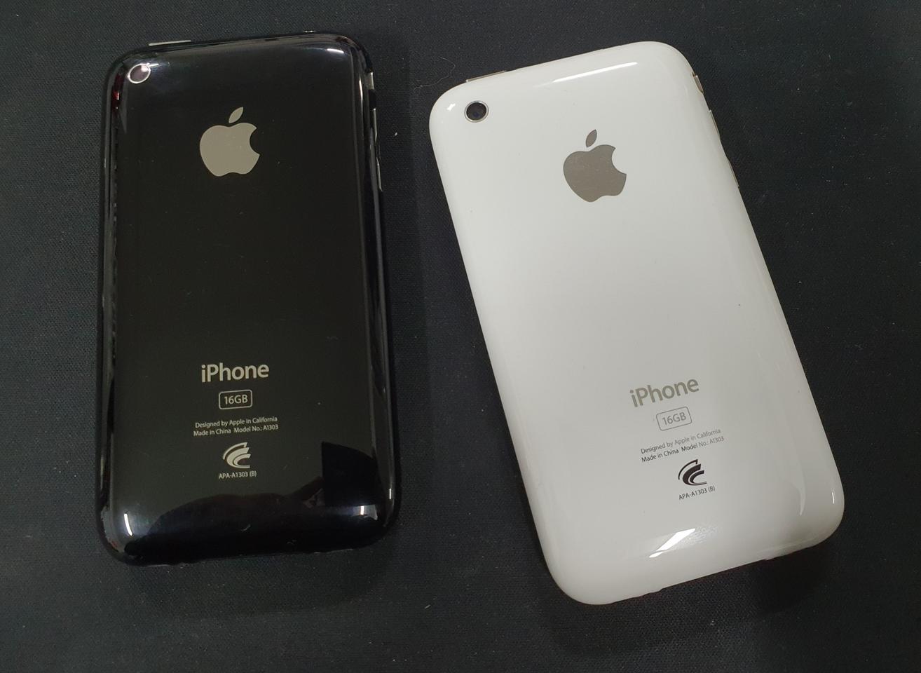 아이폰 3gs 2대 팝니다.소장용 추천,실사용 가능