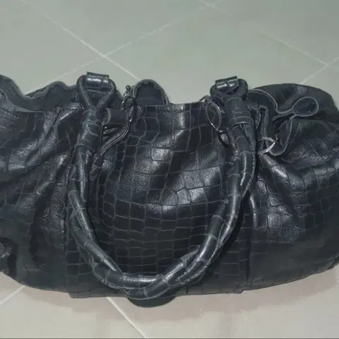 PAT 핸드백 판매합니다