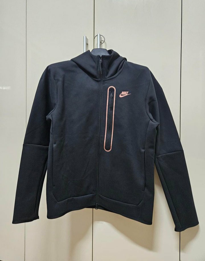 나이키 테크백 정품(새상품) 남여공용