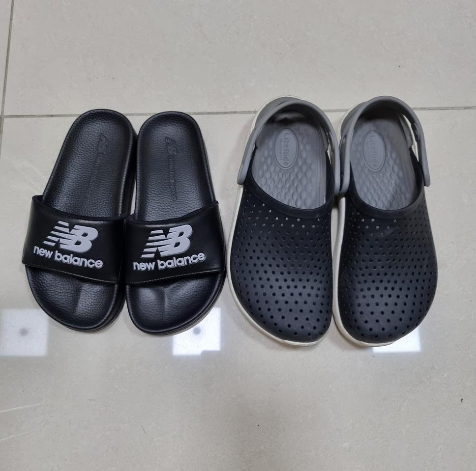 크록스.뉴발란스220사이즈