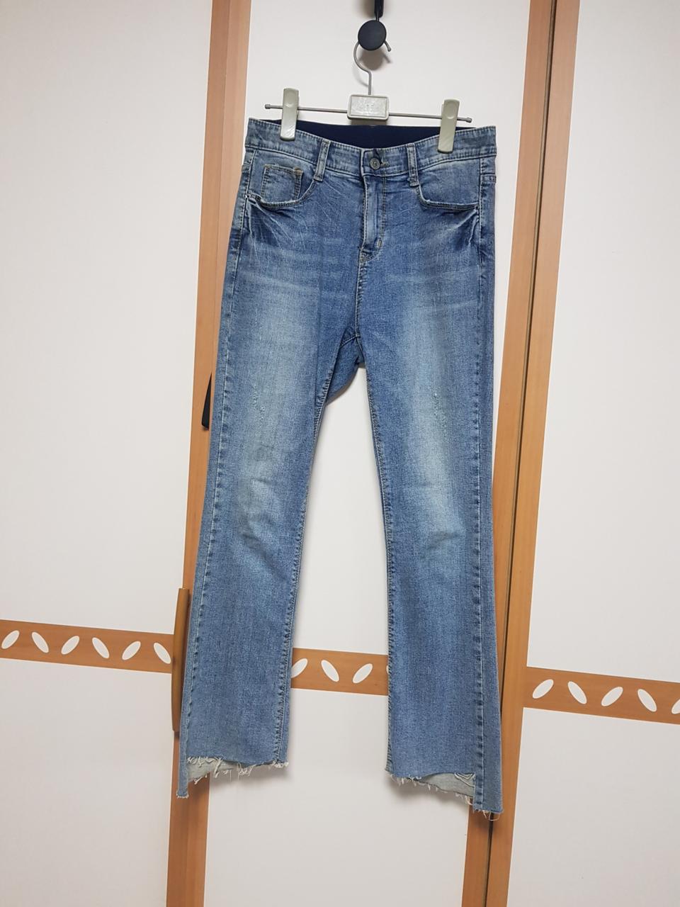 허리밴딩 기본 청바지 밑단 컷팅세미부츠컷