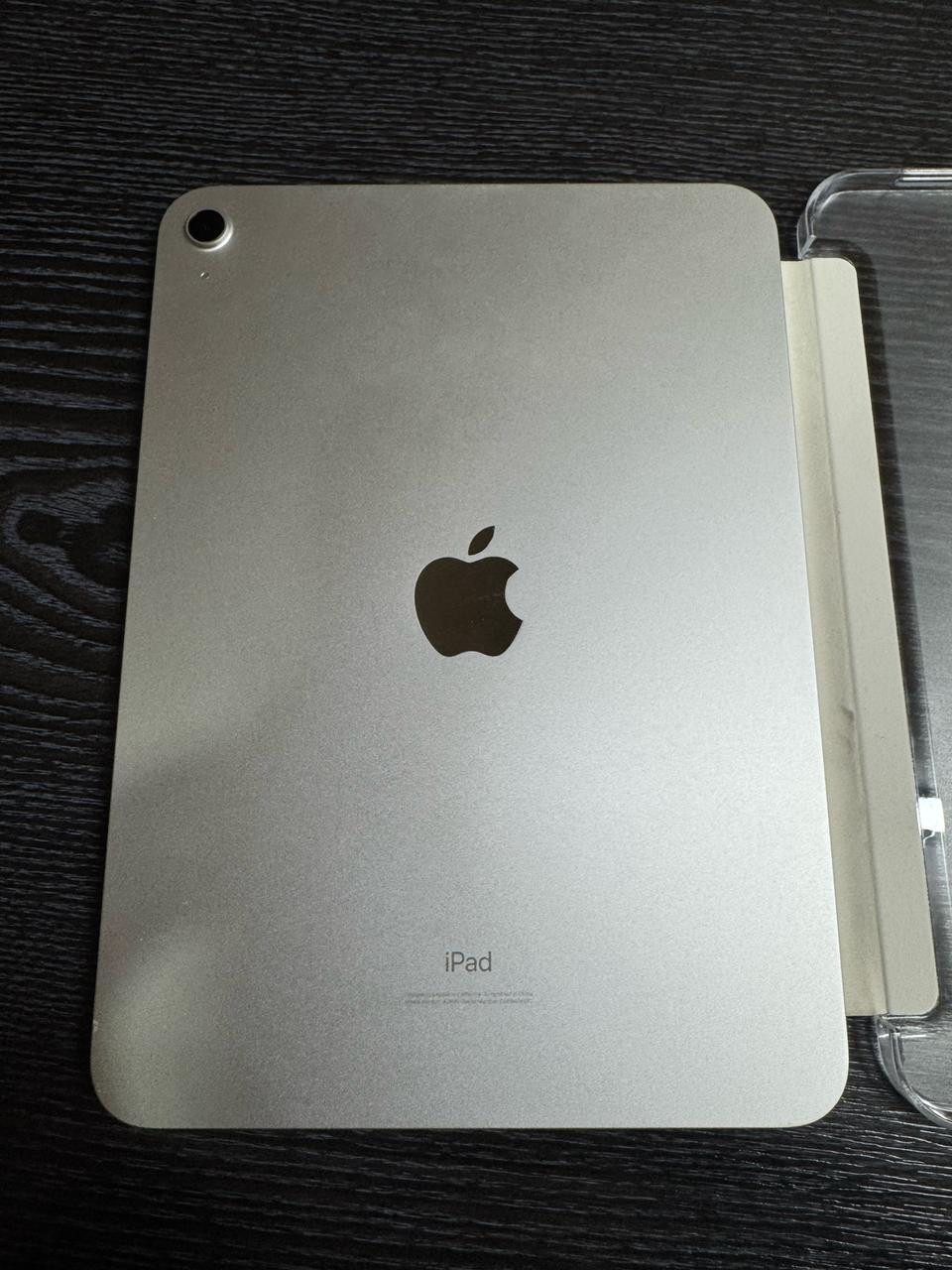 아이패드 10세대 64기가 실버 판매합니다.