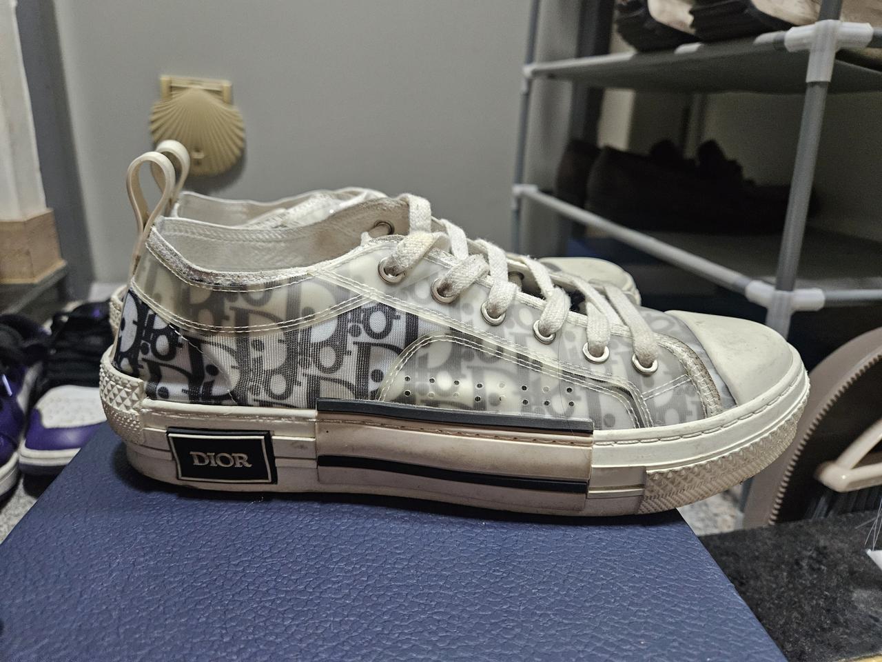 디올 스니커즈 260
