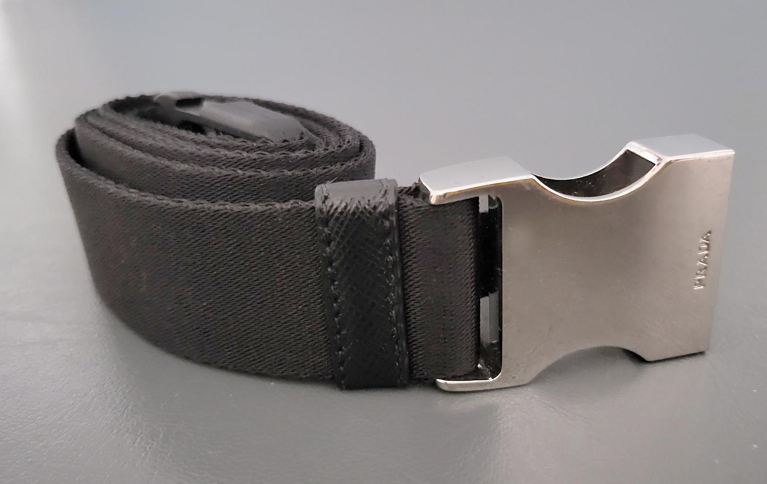 프라다 버클 벨트