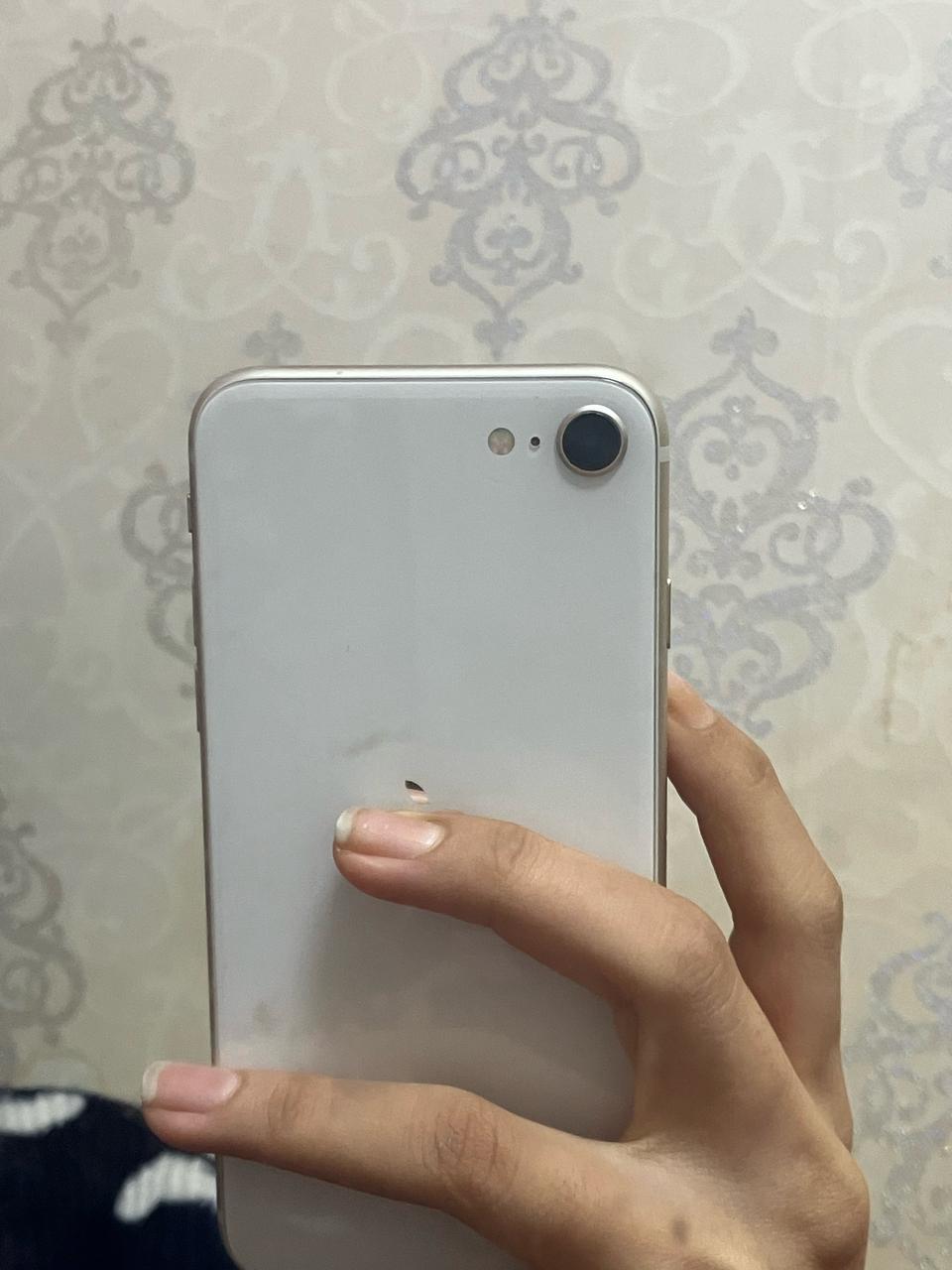 아이폰 se 팝니다