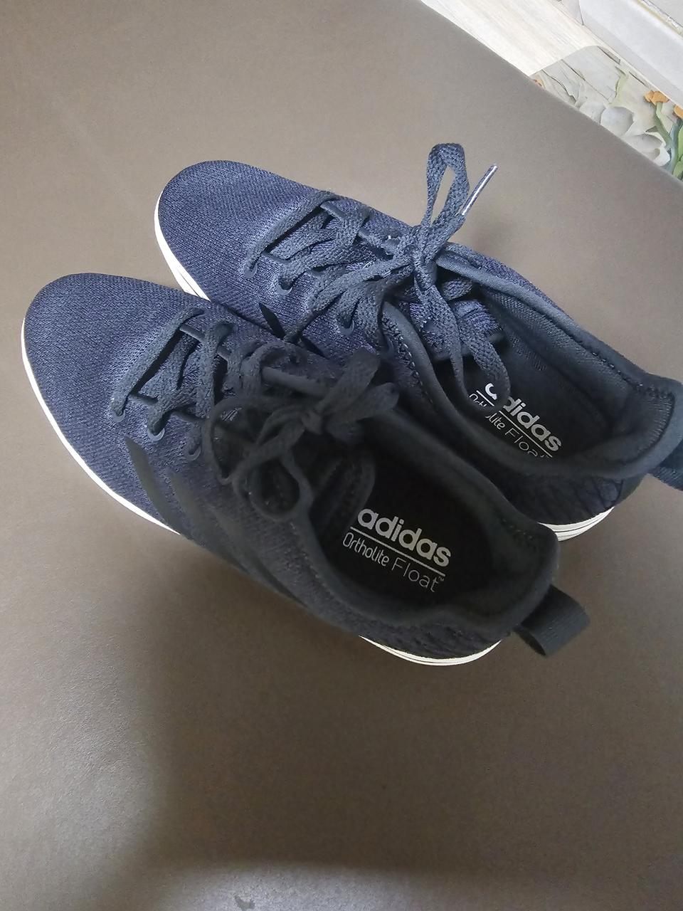 아디다스 구입 하자 바로 내 놓아요 265