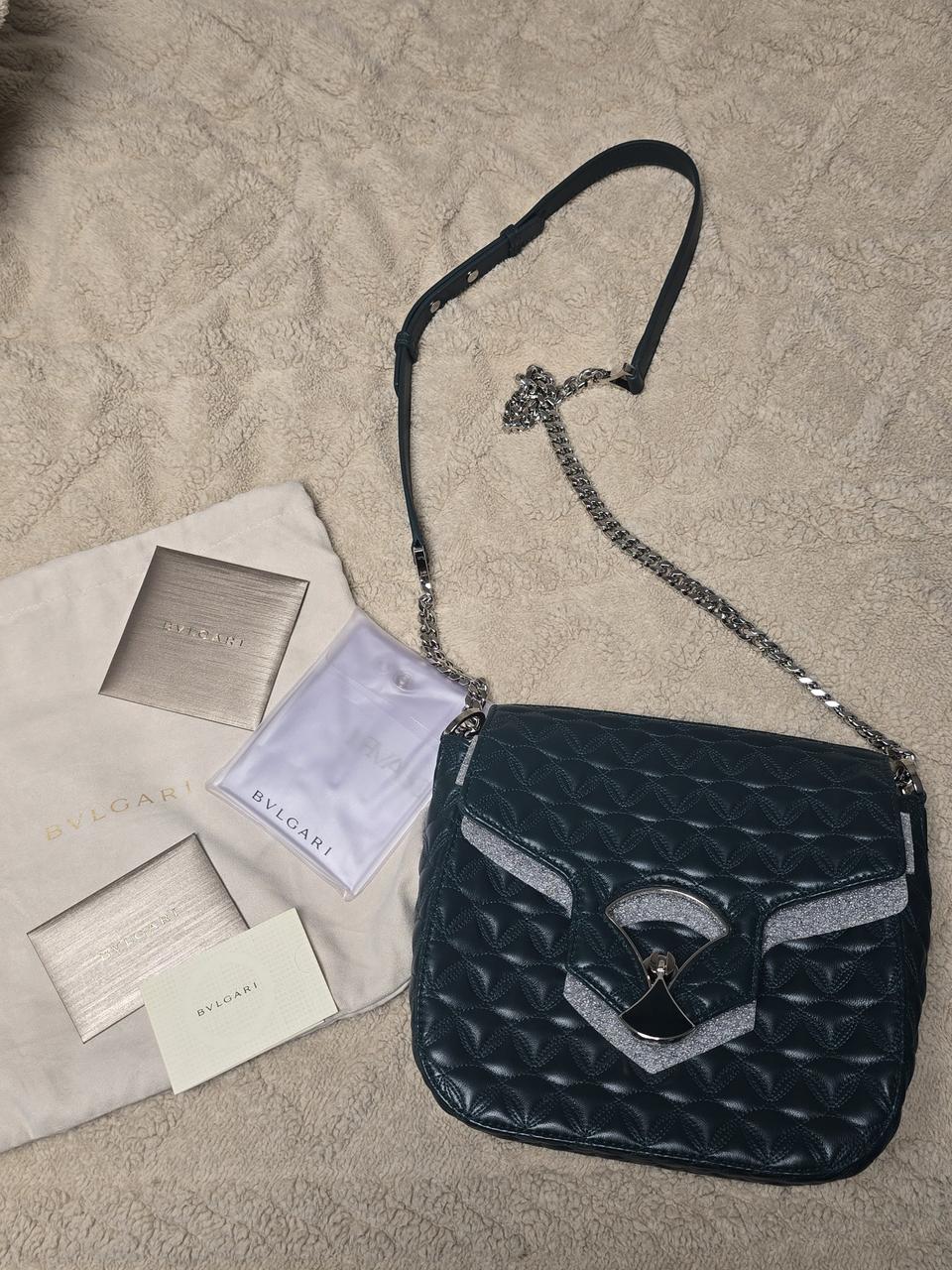 불가리 체인 핸드백 새 상품 급처로 가격내림