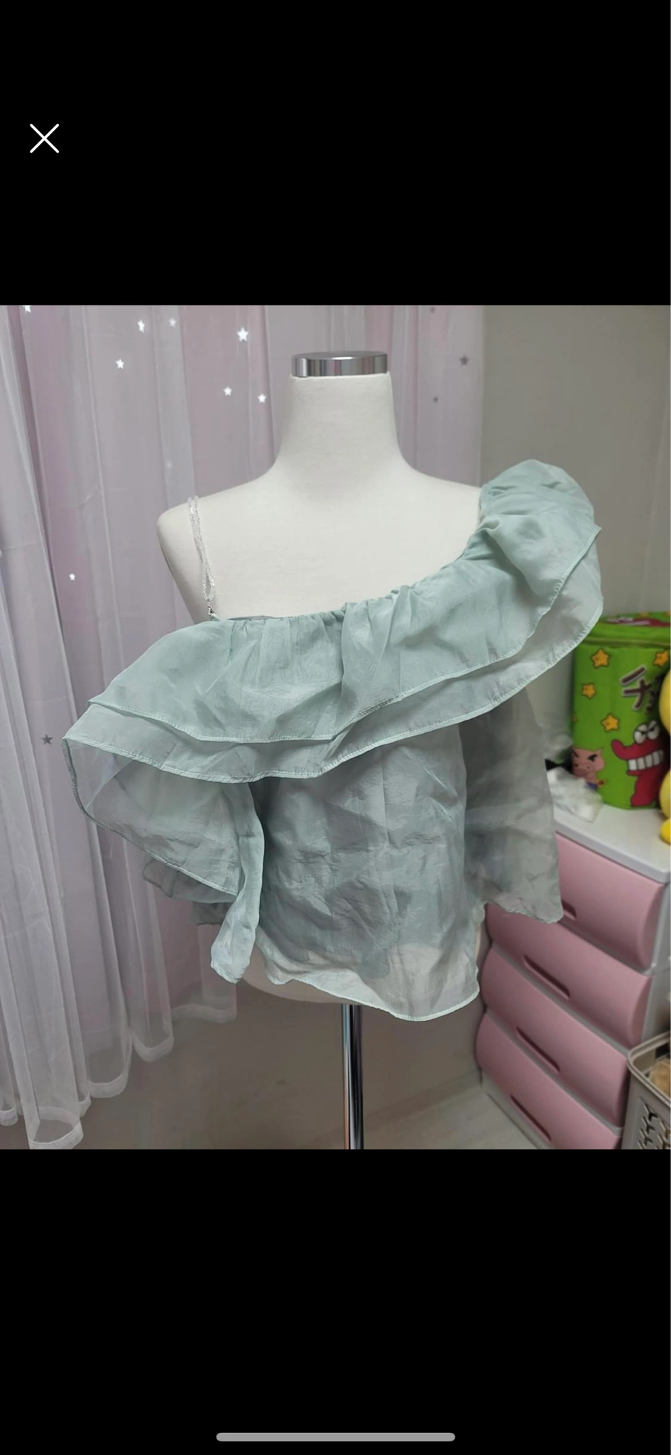 원오프숄더 블라우스