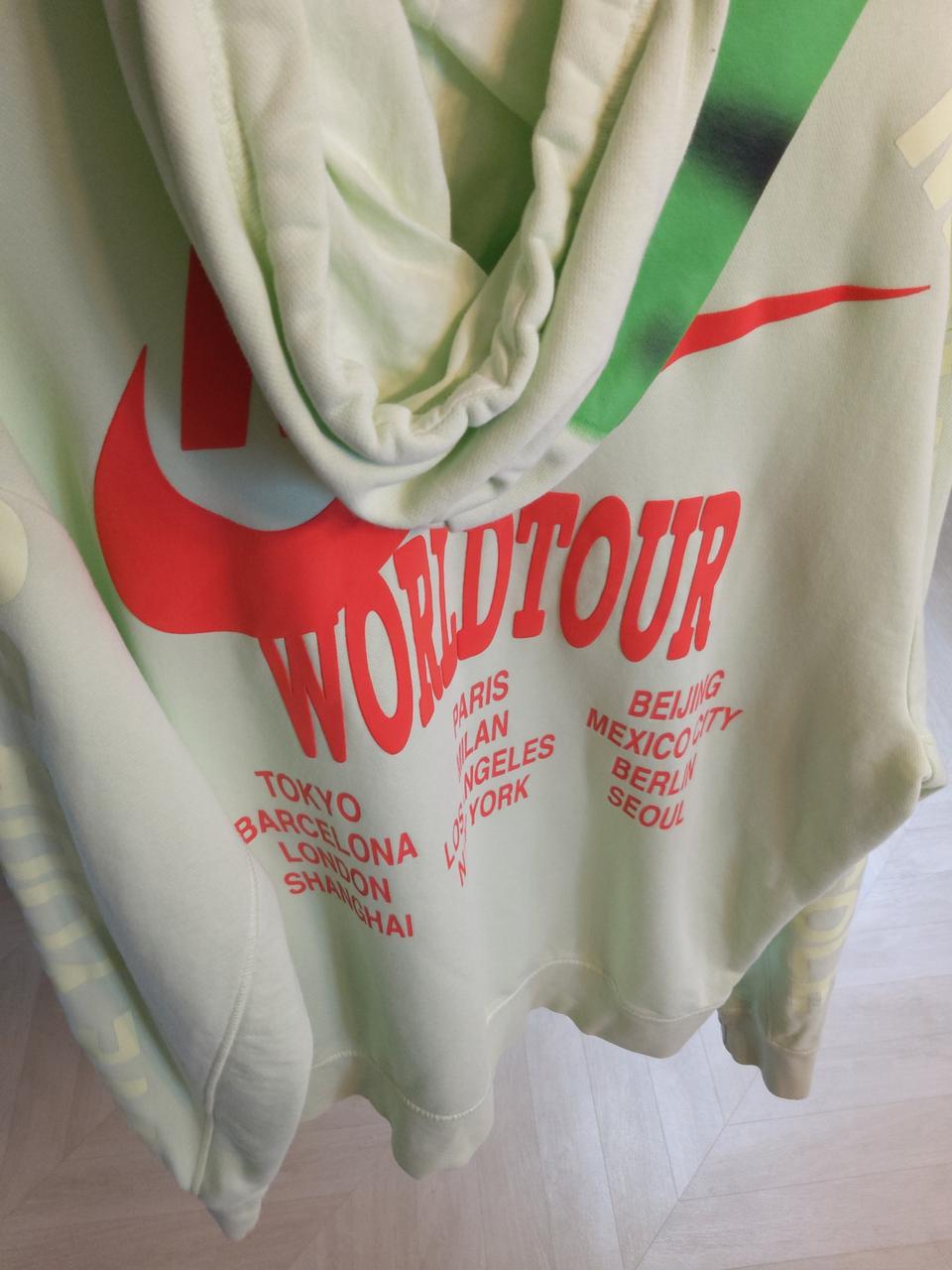 나이키 (정품) 월드투어   Word tour 시리즈 후드티  XL