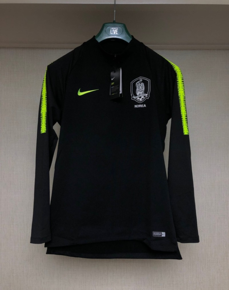 나이키 대한민국 국대 드라이스쿼드 드릴탑