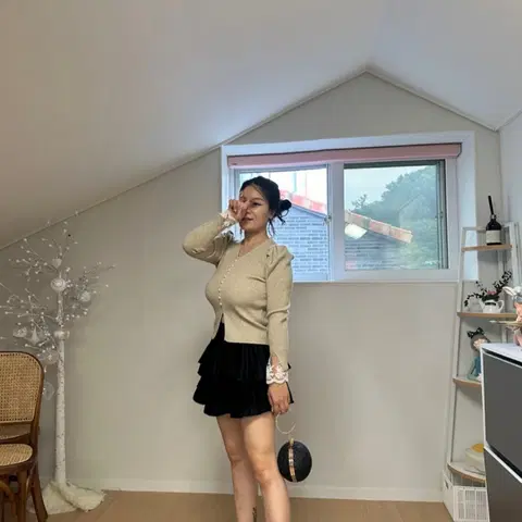 바로배송 / 레이스진주 트임티셔츠