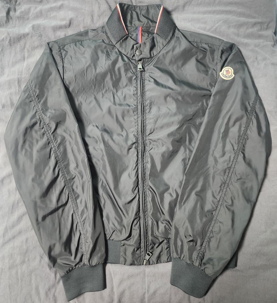 몽클레어 레페 바람막이