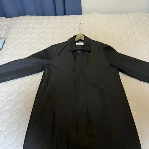 비슬로우 맥코트 블랙