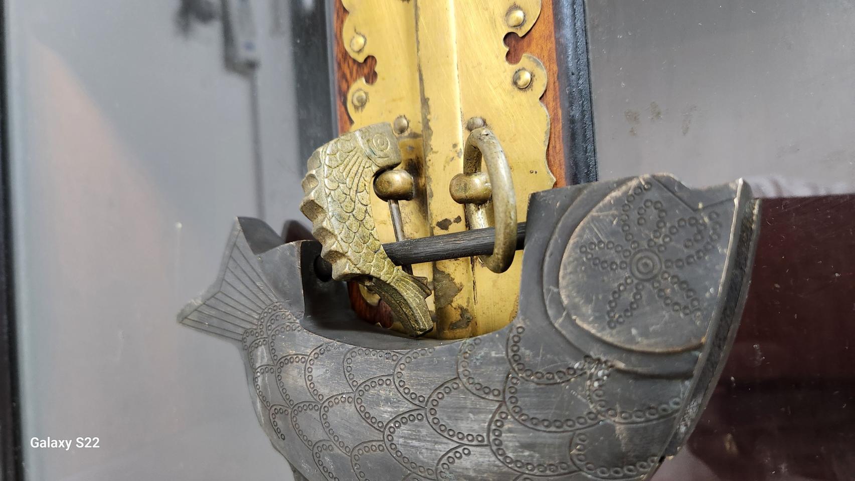 잉어신주자물통