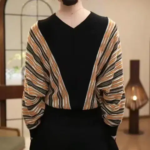 브이 문양 짜임 니트