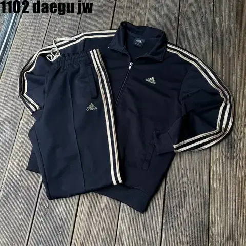 100 ADIDAS ZIPUP SET 아디다스 세트(상의+바지)