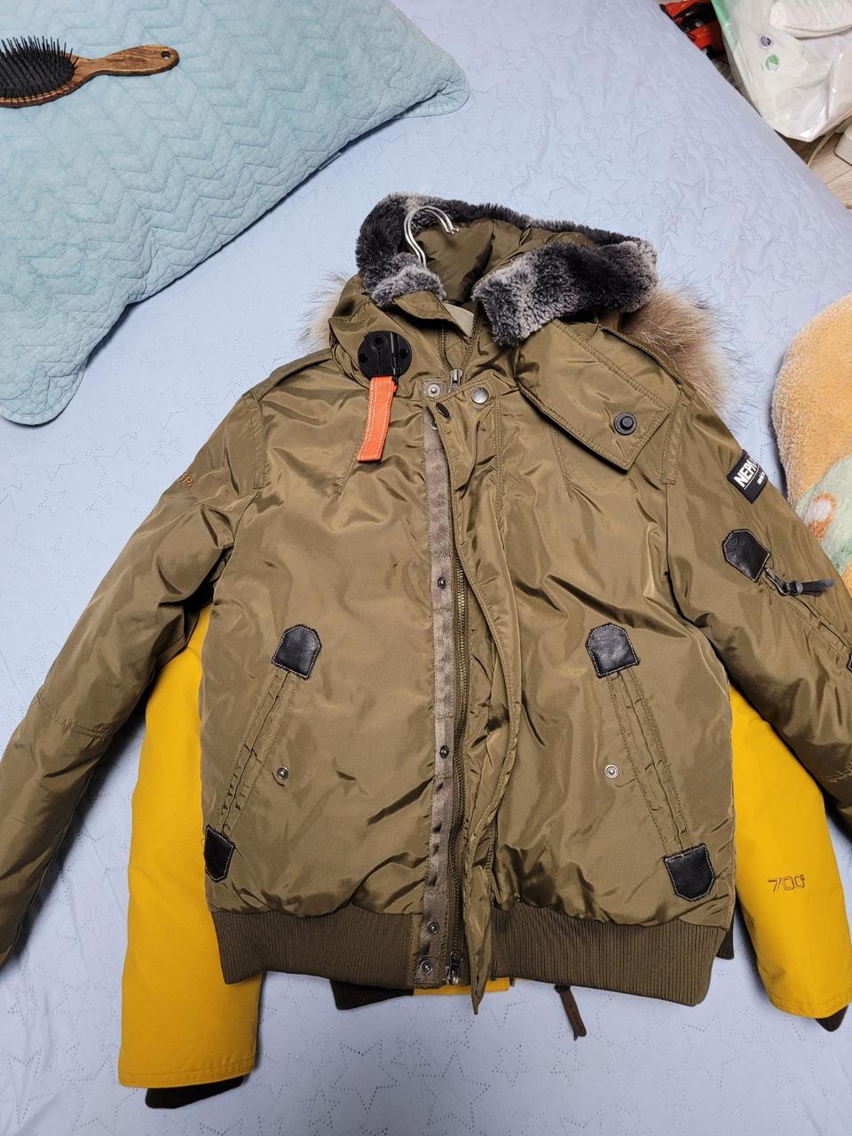 네파카키 거위털 95