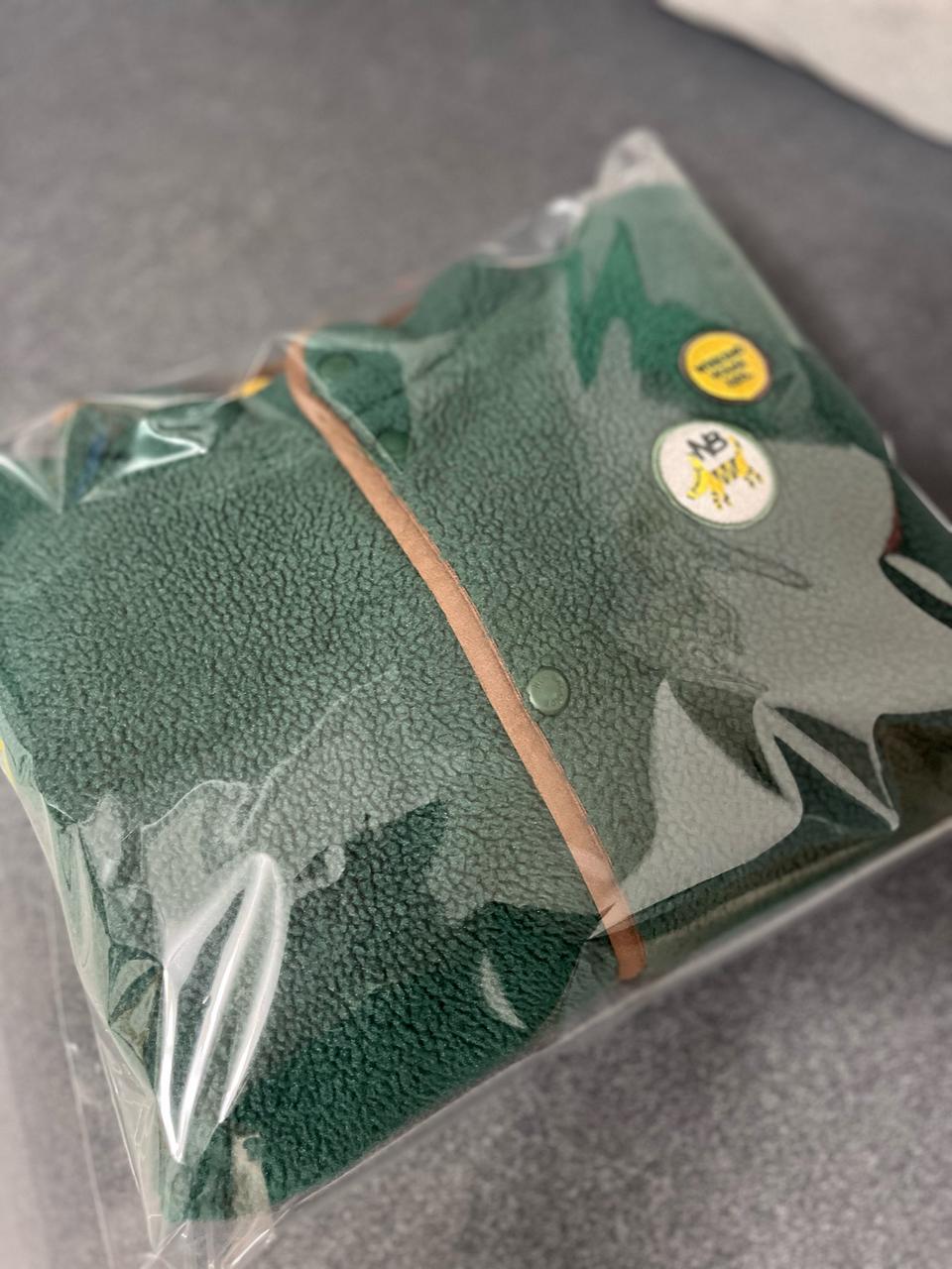 뉴발란스 앤서니브라운 콜라보 리버시블점퍼 140