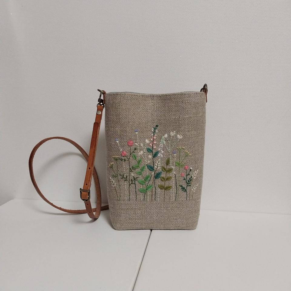 햄프린넨 프랑스자수 크로스백