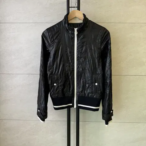 라코스테 여성 집업잠바 블랙 M