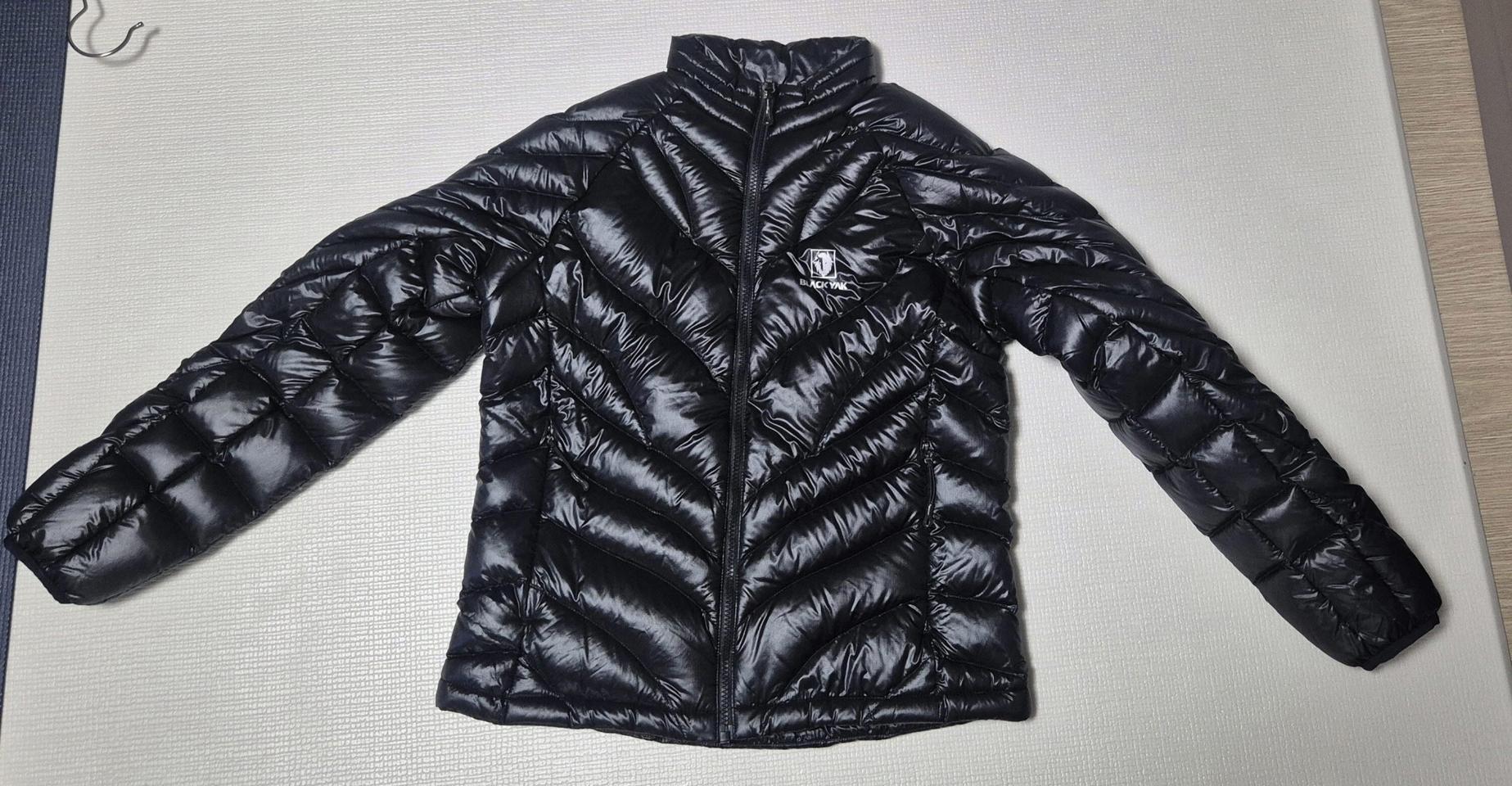 블랙야크 L조이다운자켓 사이즈 95 판매합니다.