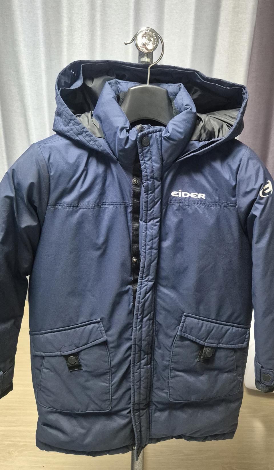 아이더 아동 패딩 130사이즈팝니다