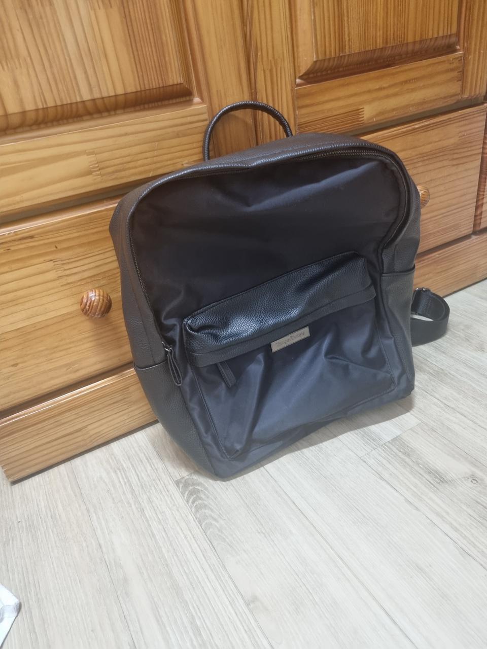 여성 백팩 가방 팔아요