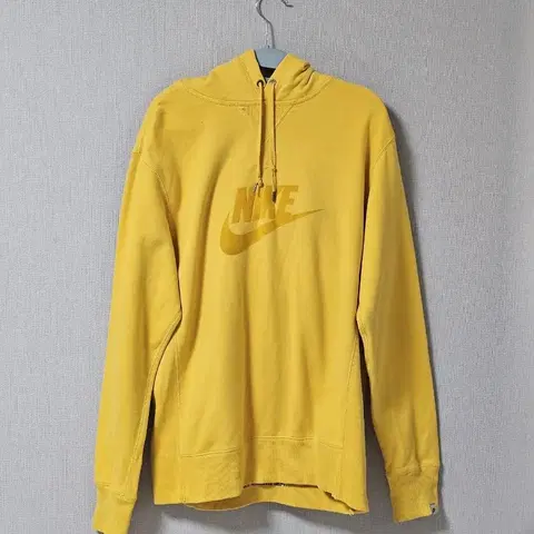 나이키 노랑 후드티 유이브베이비베어stc어항솜이코진리