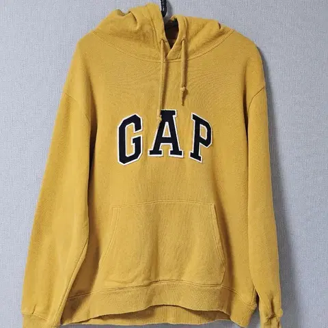 갭 노랑 머스타드 후드티 유이브베이비베어stc어항솜이코진리