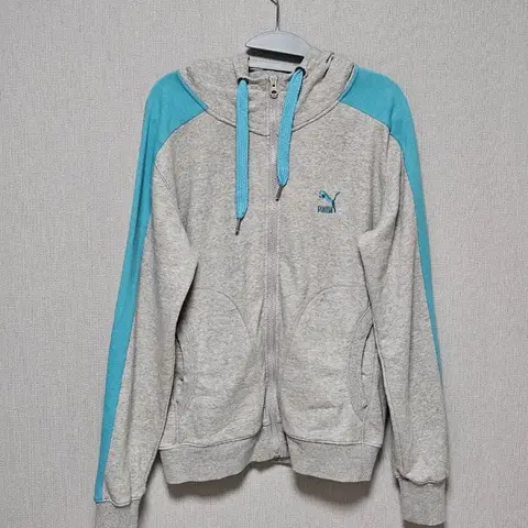 퓨마 하늘민트라인 그레이 후드집업 유이브베이비베어stc어항솜이코진리