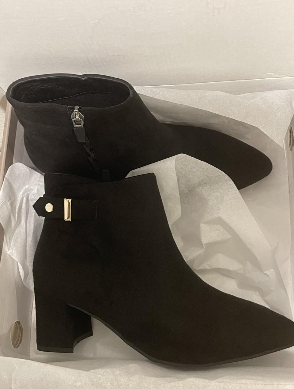 스웨이드 앵클부츠