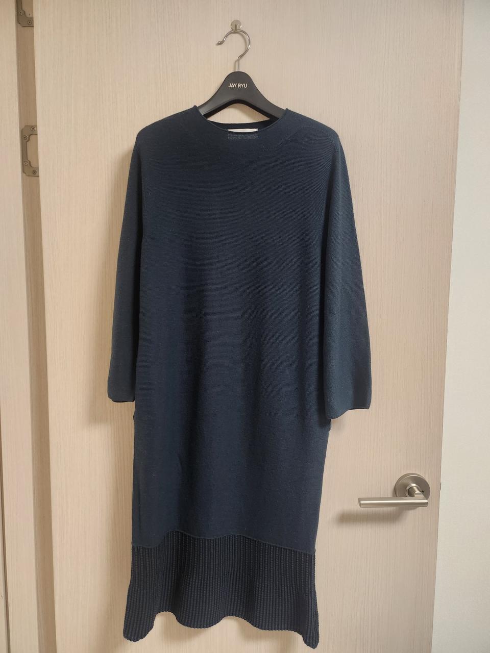 J DEW 홀가먼트 울 원피스